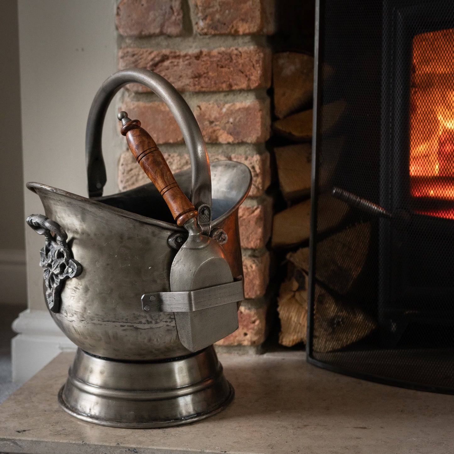 https://www.hill-interiors.com/images/giant/11298-c.jpg