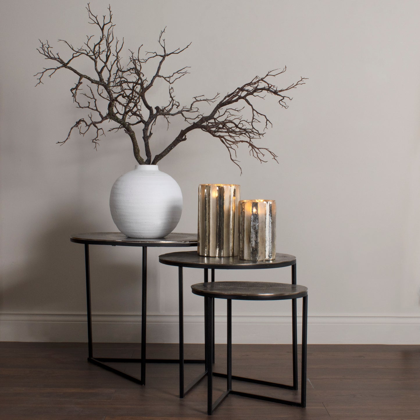 https://www.hill-interiors.com/images/giant/21199-c.jpg