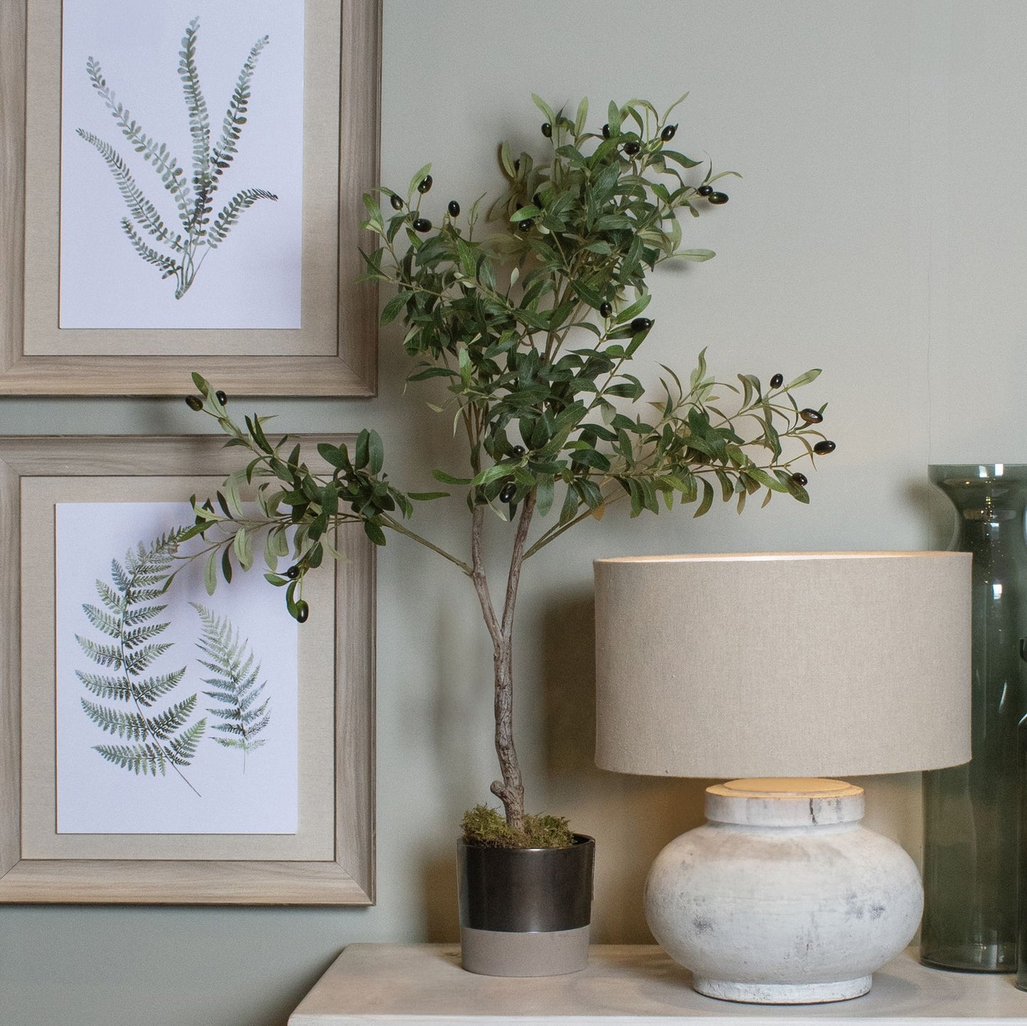 https://www.hill-interiors.com/images/giant/23080-c.jpg