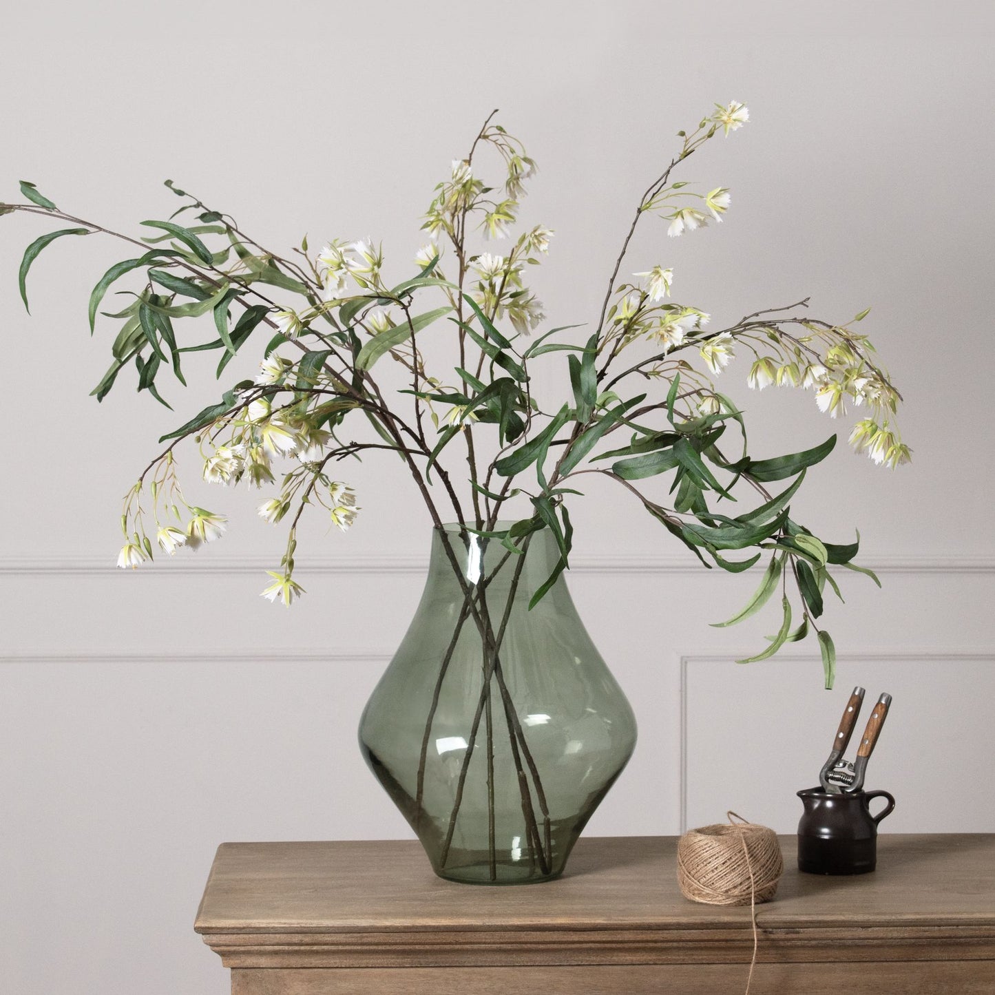 https://www.hill-interiors.com/images/giant/23098-c.jpg