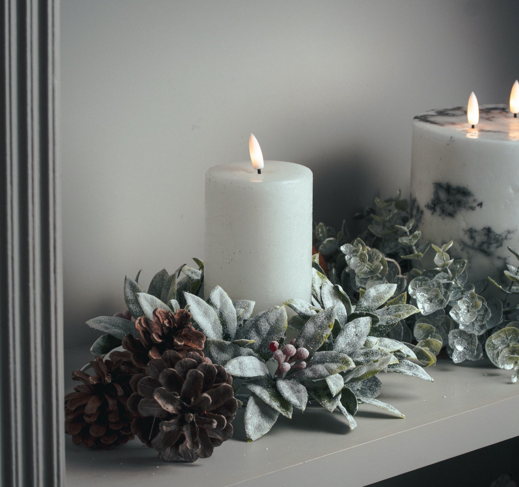 https://www.hill-interiors.com/images/giant/20865-b.jpg