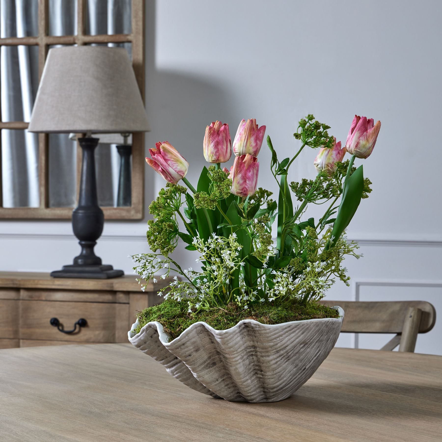 https://www.hill-interiors.com/images/giant/20910-d.jpg