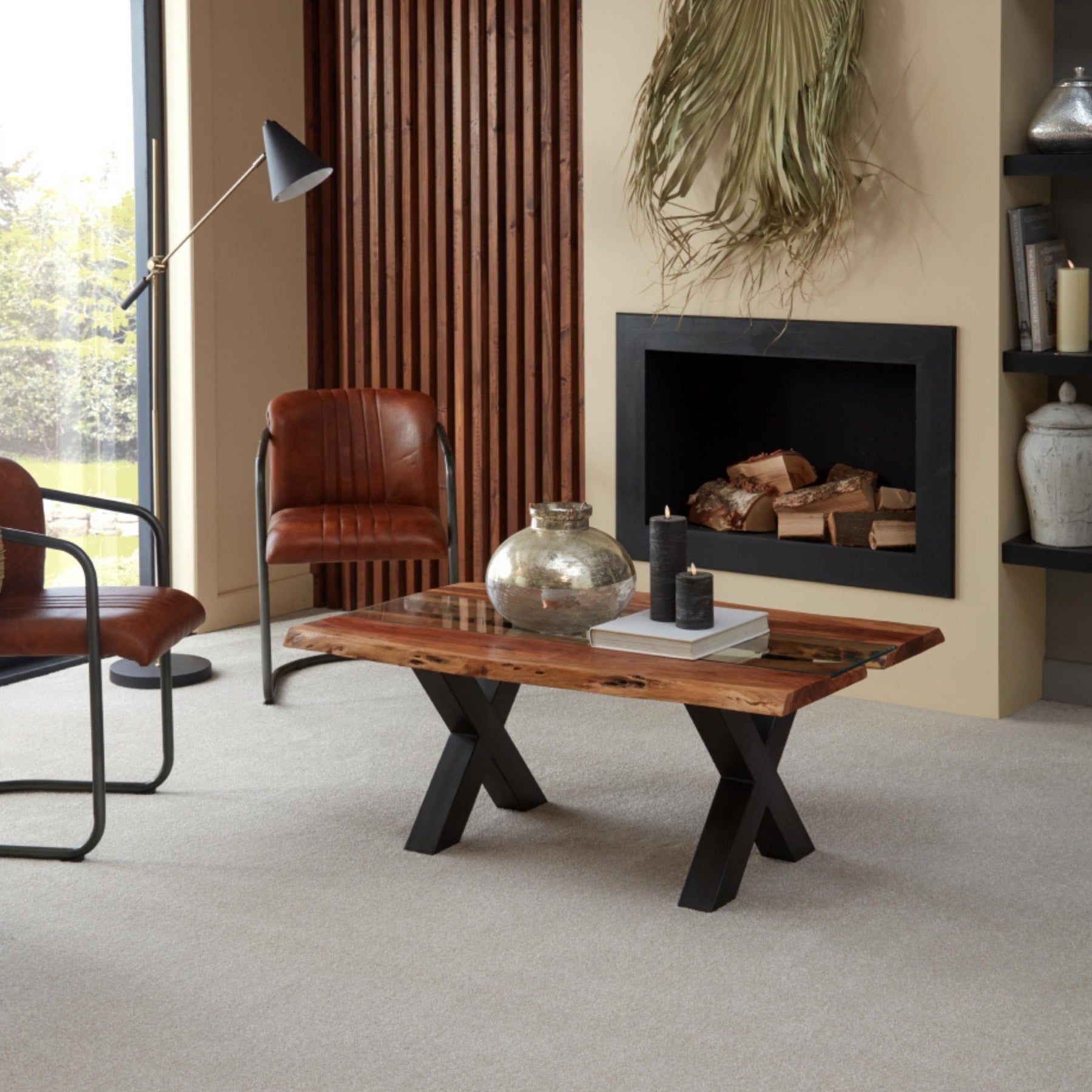 https://www.hill-interiors.com/images/giant/21693-b.jpg
