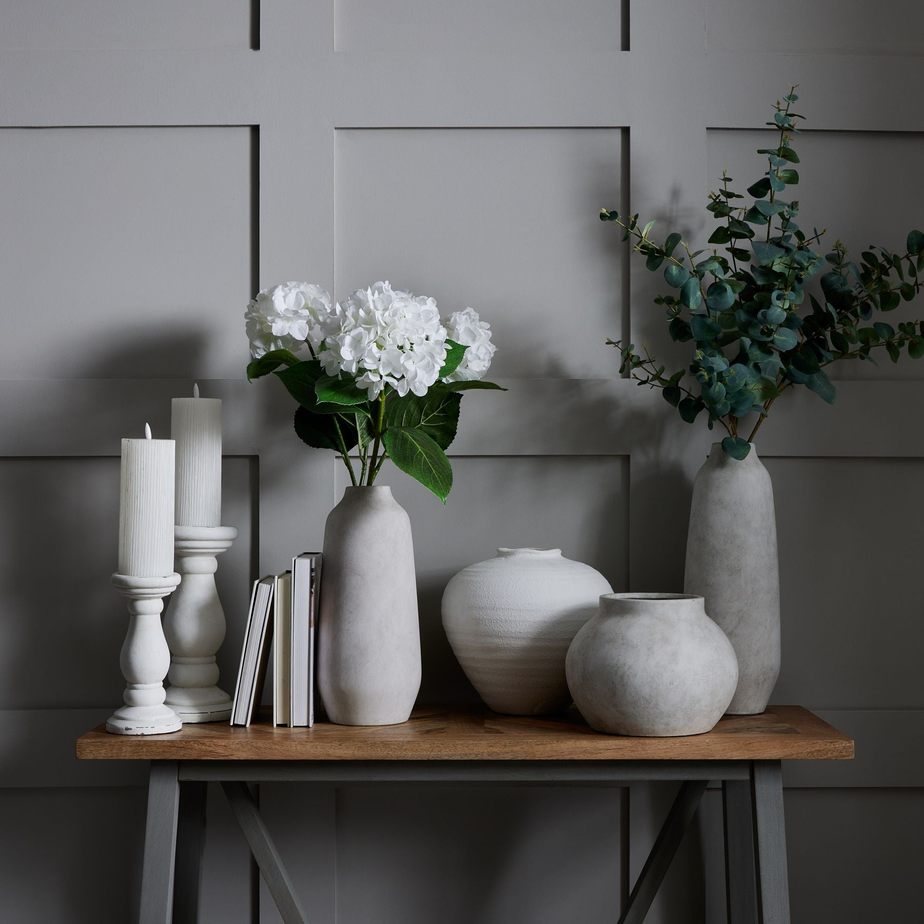 https://www.hill-interiors.com/images/giant/22247-c.jpg