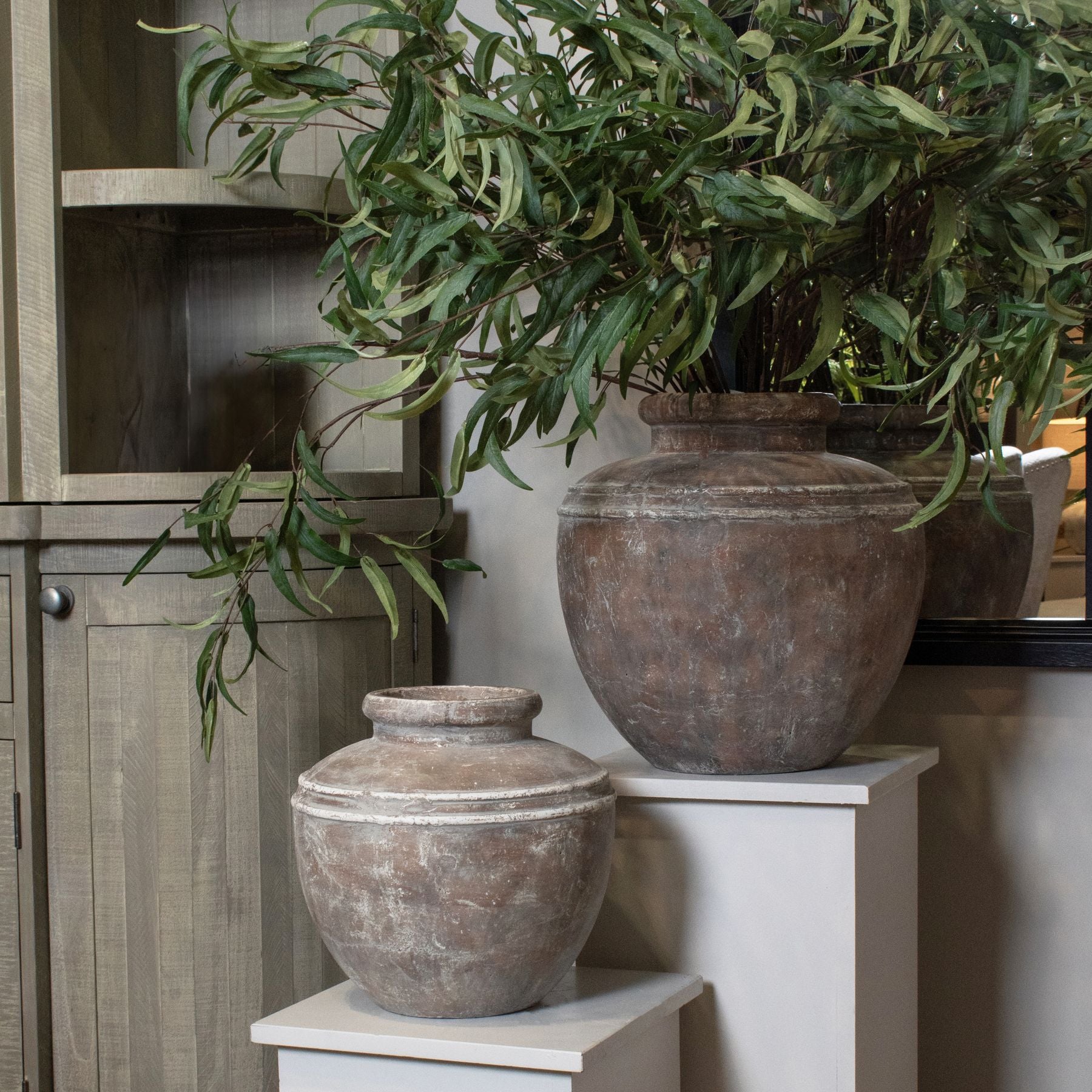 https://www.hill-interiors.com/images/giant/23289-c.jpg