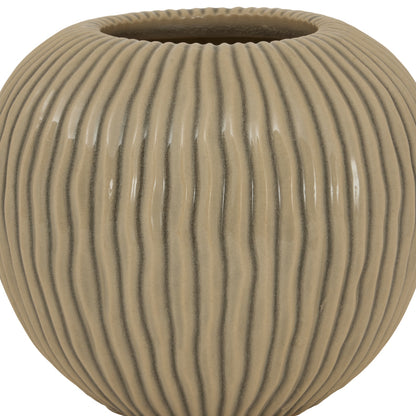 https://www.hill-interiors.com/images/giant/23942-b.jpg